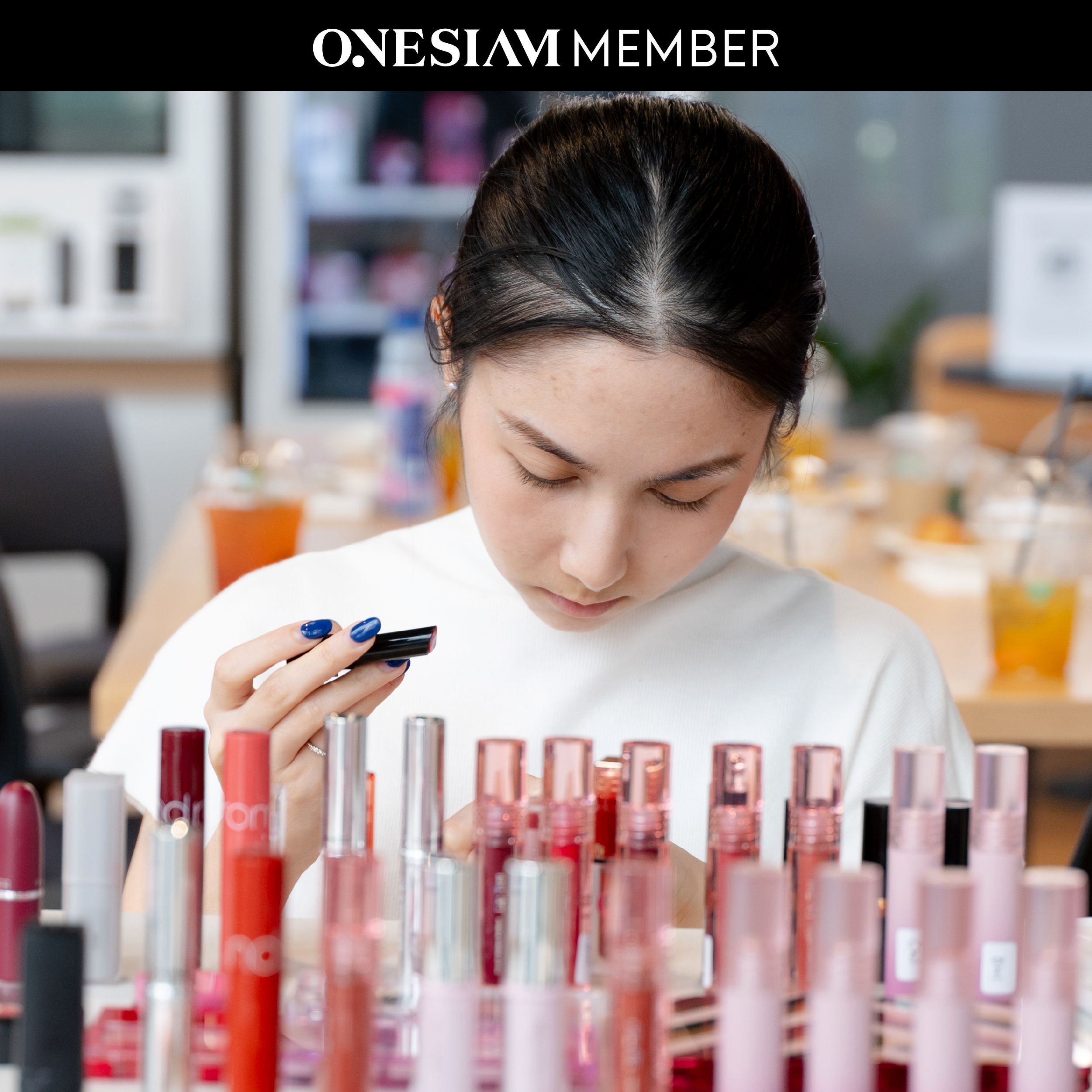 7 ICONSIAM Personal Color Group Workshop.jpg